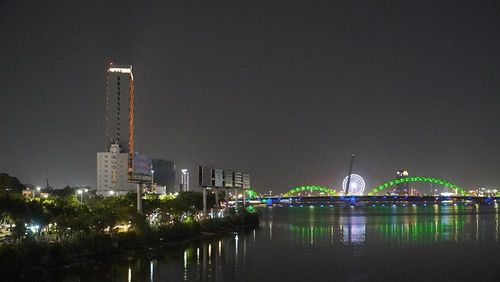 Các tỉnh, thành phố đã điều chỉnh thời gian tắt đèn hệ thống chiếu sáng công cộng sớm hơn để chung tay tiết kiệm điện.