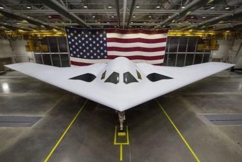 Máy bay ném bom tàng hình B-21 Raider. Ảnh: U.S. Air Force