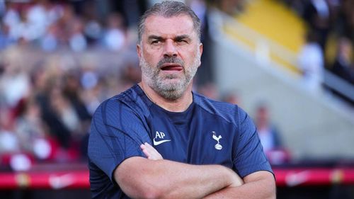 Ange Postecoglou và các học trò chuẩn bị bước vào hành trình “leo núi”.