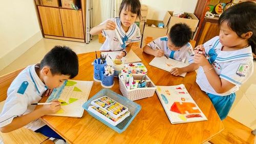 Trẻ em cần có thời gian vui chơi, giải trí.