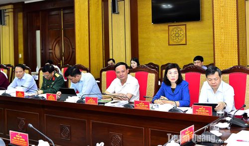 Các đại biểu dự hội nghị.