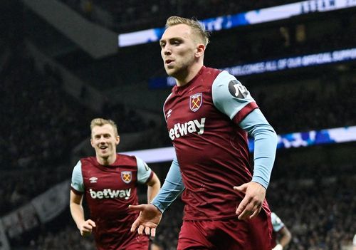 Sau giờ giải lao, West Ham bất ngờ tìm được bàn gỡ nhờ công Jarrod Bowen