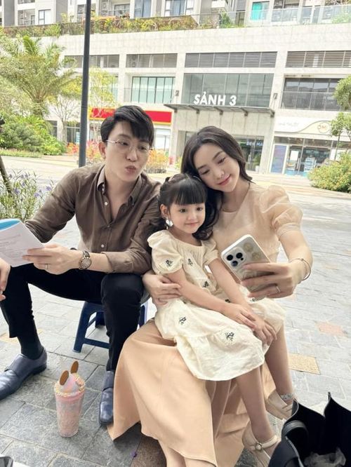Bé Cherry An Nhiên cũng đóng phim mới
