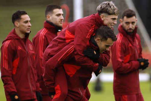 MU không thể đến Anfield với đội hình tốt nhất