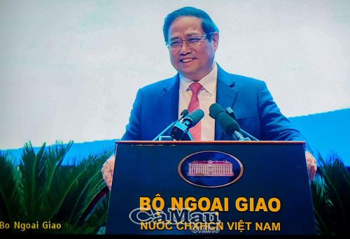 Thủ tướng Chính phủ Phạm Minh Chính phát biểu chỉ đạo tại Hội nghị Ngoại giao lần thứ 32.