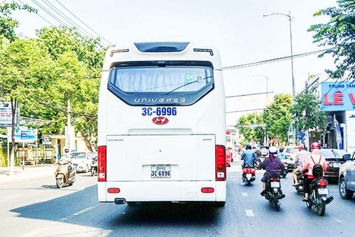 Xe liên vận hoạt động trên lãnh thổ Việt Nam phải tuân thủ nhiều quy định mới.