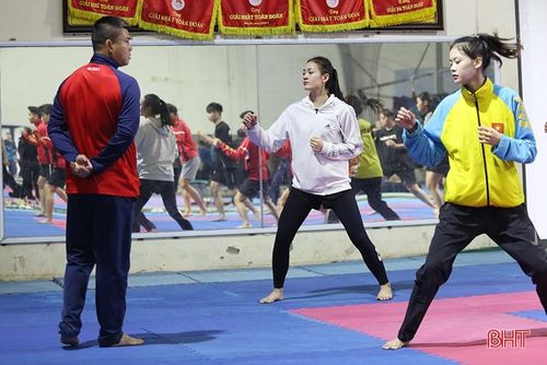 Đến với karate từ con số 0 nhưng Quỳnh Anh lại trưởng thành rất nhanh.