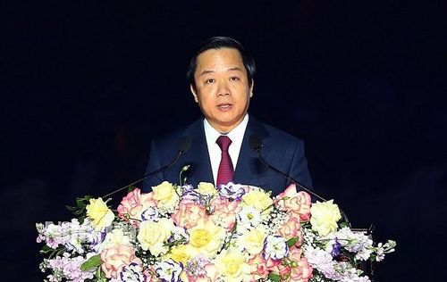 Ông Phạm Quang Ngọc, Phó Bí thư Tỉnh ủy, Chủ tịch UBND tỉnh phát biểu khai mạc Festival Ninh Bình - Tràng An lần thứ II, năm 2023. Ảnh Báo Ninh Bình