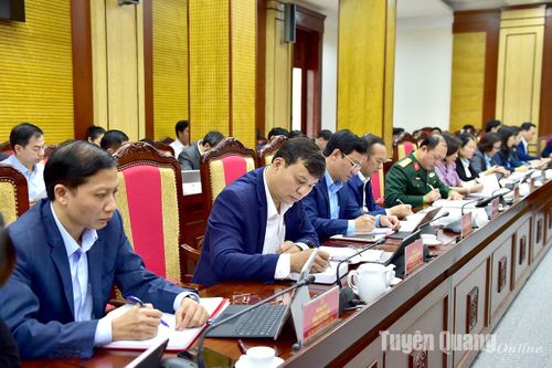 Các đồng chí Ủy viên BCH Đảng bộ tỉnh dự hội nghị. Ảnh: Thanh Phúc