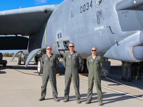 Vậy quá trình hồi sinh chiếc B-52H từ "nghịa địa máy bay" khó khăn như thế nào?