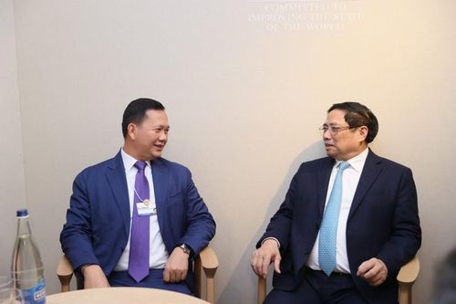 Thủ tướng Phạm Minh Chính và Thủ tướng Campuchia Hun Manet mong muốn kết nối giao thông giữa hai nước sẽ được tăng cường, trong đó có kết nối đường cao tốc. Ảnh: VGP