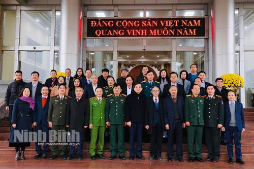 Hội đồng hương Ninh Bình tại Hà Nội chúc Tết Tỉnh ủy, HĐND, UBND tỉnh.