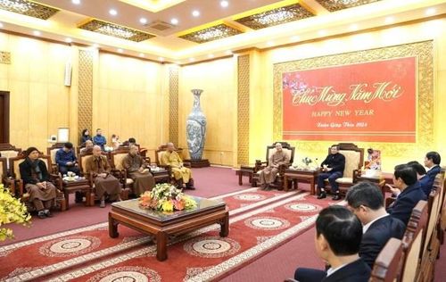 Quang cảnh buổi gặp mặt thân mật