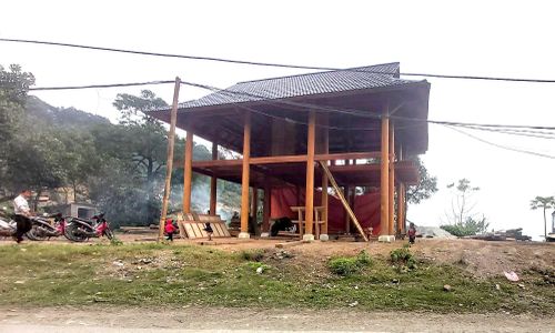 Một trong những ngôi nhà mới của người dân trên địa bàn xã Nậm Cắn (Kỳ Sơn) được xây dựng cuối năm 2023. Ảnh: X.Hoàng