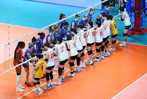Năm 2024 các đội tuyển bóng chuyền nữ cũng như bóng chuyền nam Việt Nam thi đấu ít giải quốc tế.