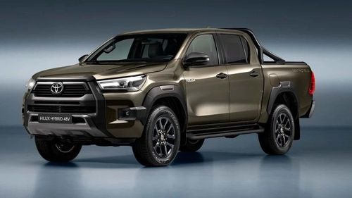 Toyota Hilux hybrid 2024