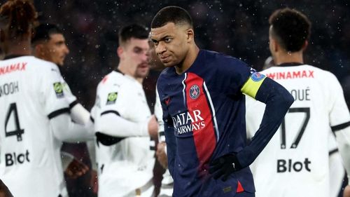 Mbappe có trận đấu tệ trước Rennes.
