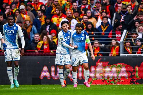 Sau mùa giải 2022/23 đầu tiên không như ý tại Monaco, Minamino chơi xuất sắc ở mùa giải thứ hai khoác áo CLB xứ Công quốc. Anh đóng vai trò quan trọng trong lối chơi của Monaco, giúp đội bóng này vượt qua khủng hoảng và trở lại top đầu Ligue 1. Monaco hiện đứng thứ 3 trên BXH, chỉ kém đội đứng thứ hai Brest 2 điểm, kém đội dẫn đầu PSG 13 điểm.