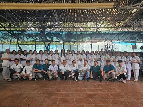 Tập thể cán bộ công nhân viên Trung tâm Pháp y Hà Nội.
