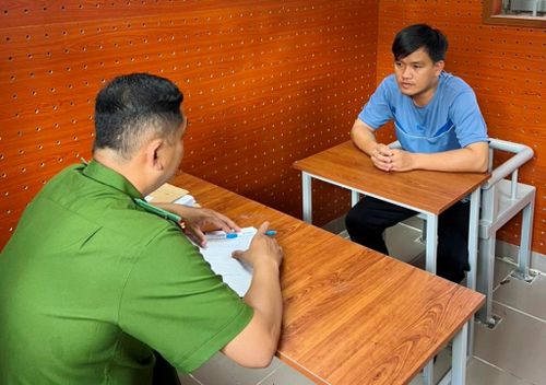 Đối tượng Huỳnh Thành Luân tại cơ quan công an.