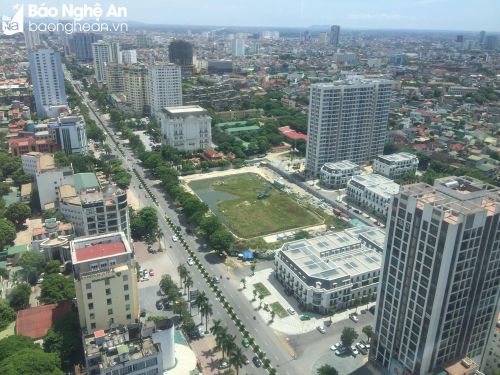  Trong bối cảnh thị trường tín dụng tăng trưởng âm, các ngân hàng hy vọng thị trường bất động sản ấm dần để hấp thụ nguồn vốn. Trong ảnh: Khu B Chung cư Quang Trung- TP .Vinh sau cải tạo. Ảnh: Nguyễn Hải 
