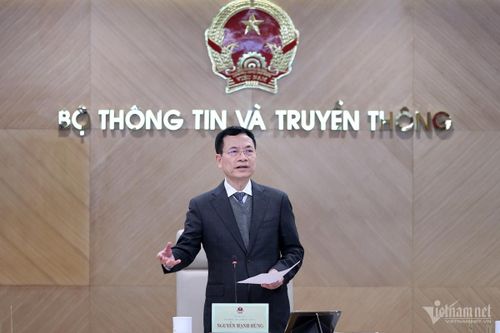 Bộ trưởng Nguyễn Mạnh Hùng chỉ đạo các công việc quan trọng của năm 2024. Ảnh: Lê Anh Dũng
