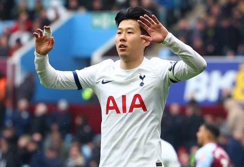 Son tỏa sáng với 1 bàn, 2 kiến tạo.