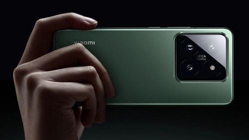 Hệ thống cụm 4 Camera và độ phân giải 50MP 