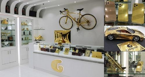 Chiếc xe đạp đắt đỏ được trưng bày thu hút mọi ánh nhìn.