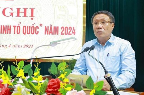 Ông Hà Sỹ Đồng - Phó Chủ tịch Thường trực UBND tỉnh Quảng Trị phát biểu tại hội nghị. 
