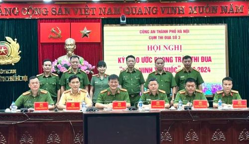 Đại diện các đơn vị ký giao ước phong trào thi đua “Vì An ninh Tổ quốc” năm 2024