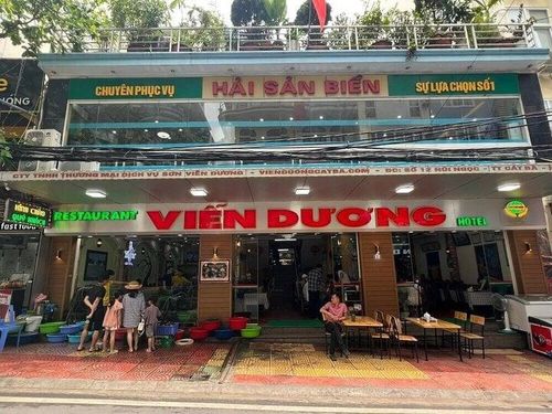 Nhà hàng Viễn Dương nằm ở 12 Núi Ngọc, thị trấn Cát Bà. (Ảnh: Priceline)
