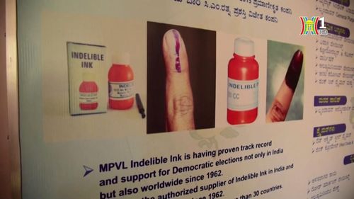 Gọi là mực chống gian lận bởi lẽ sau khi được bôi lên và tiếp xúc với ánh sáng Mặt Trời, loại mực này sẽ thấm vào da và móng tay, không thể phai được tới 2 tuần.