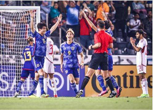 Nhật Bản thắng UAE 2-0 tối muộn 19/4 để chính thức đi tiếp ở bảng B U23 châu Á 2024.