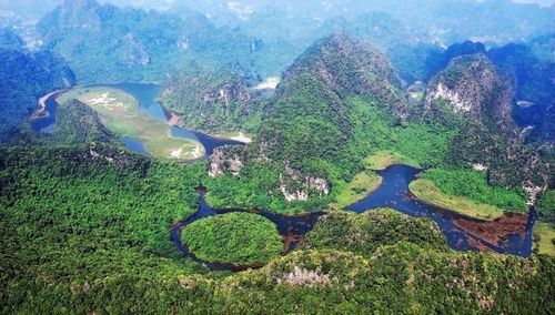 Hình ảnh tại Triển lãm trực tuyến Quần thể Danh thắng Tràng An (Ảnh: TITC)