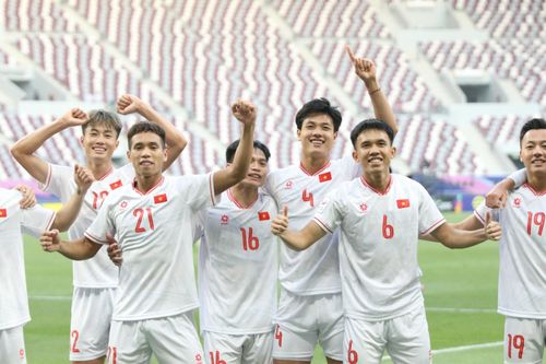 Đội tuyển U23 Việt Nam giành vé vào tứ kết sớm 1 vòng đấu. Ảnh: VFF
