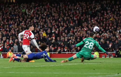 Arsenal có chiến thắng đậm nhất trước Chelsea kể từ khi Ngoại hạng Anh ra đời.