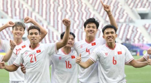 Tuyển U23 Việt Nam gặp lại đối thủ U23 Iraq ở tứ kết. Ảnh: VFF