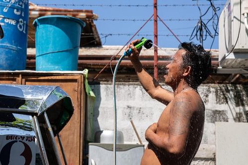 Các nghiên cứu khoa học cho thấy, biến đổi khí hậu đang khiến các đợt nắng nóng kéo dài hơn, thường xuyên hơn và dữ dội hơn.