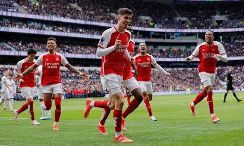 Arsenal có chiến thắng quan trọng để duy trì tham vọng vô địch nước Anh. Ảnh: Daily Mail