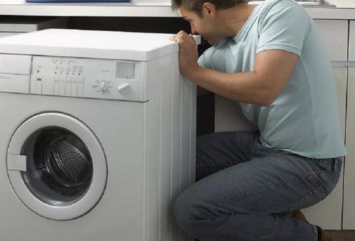  Cách khắc phục lỗi máy giặt bị rung lắc và kêu to 