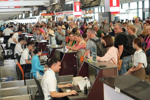 Giá vé máy bay các chặng nội địa ghi nhận tăng cao trong 4 tháng đầu năm. Ảnh: NIA.