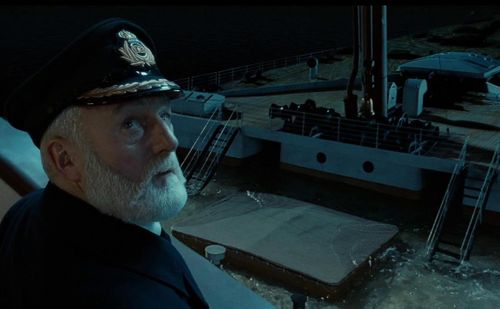 Ngôi sao người Anh Bernard Hill - nổi tiếng với vai thuyền trưởng Smith trong "Titanic". Ảnh: imdb.com