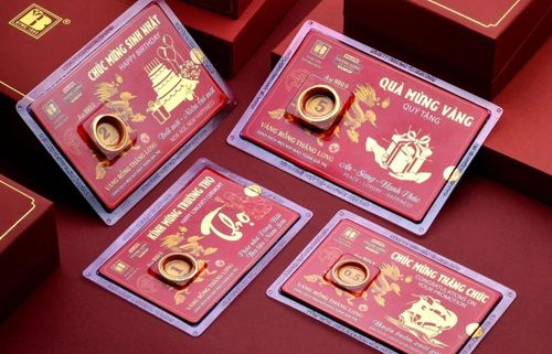 Ngoài những dòng sản phẩm đặc trưng được chế tác thủ công, 5 anh em nhà Bảo Tín còn phát triển các dòng sản phẩm mới, được chế tác theo công nghệ nước ngoài, bắt kịp những xu hướng thời trang hiện đại nhất. Ảnh: Bảo Tín Minh Châu
