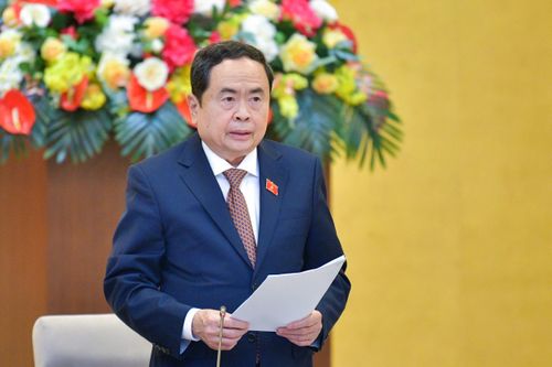 Phó Chủ tịch Thường trực Quốc hội Trần Thanh Mẫn phát biểu bế mạc Phiên họp. Ảnh: Hồ Long