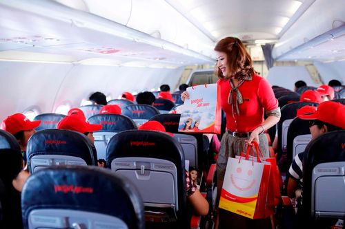 Để giảm giá vé về mức hợp lý, đầu tiên cần có các chính sách hỗ trợ giảm thuế, phí trong điều hành, khai thác tại các sân bay.