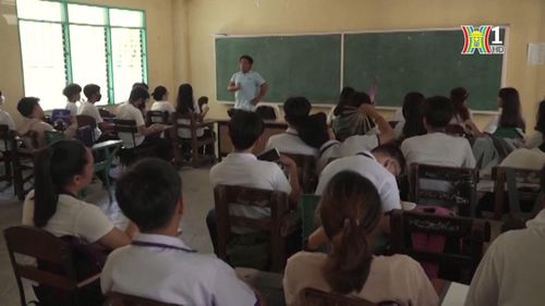 Nắng nóng gay gắt buộc hàng loạt trường học tại Philippines phải chuyển sang hình thức học trực tuyến như thời COVID-19.