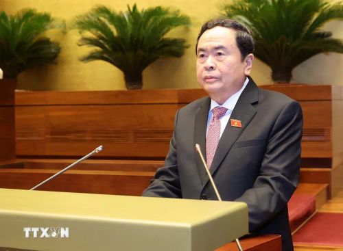  Phó Chủ tịch Thường trực Quốc hội Trần Thanh Mẫn điều hành hoạt động của Ủy ban Thường vụ Quốc hội và Quốc hội phát biểu khai mạc. (Ảnh: Nhan Sáng/TTXVN) 
