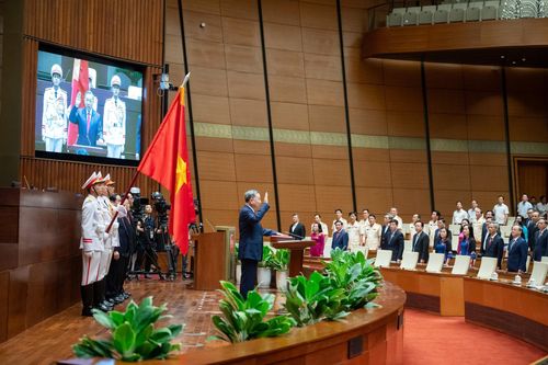 Chủ tịch nước Tô Lâm tuyên thệ nhậm chức trước Quốc hội. Ảnh: media.quochoi.vn