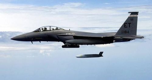 Loại vũ khí này có thể được trang bị cho các máy bay chiến đấu F-15E Strike Fighter, F-16 Fighting Falcon, B-52H, B-1B và B-2.